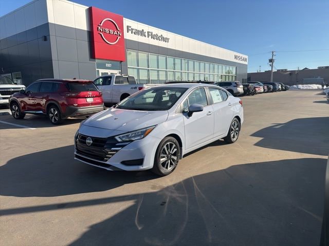 New 2025 Nissan Versa SV w/ Trunk Package