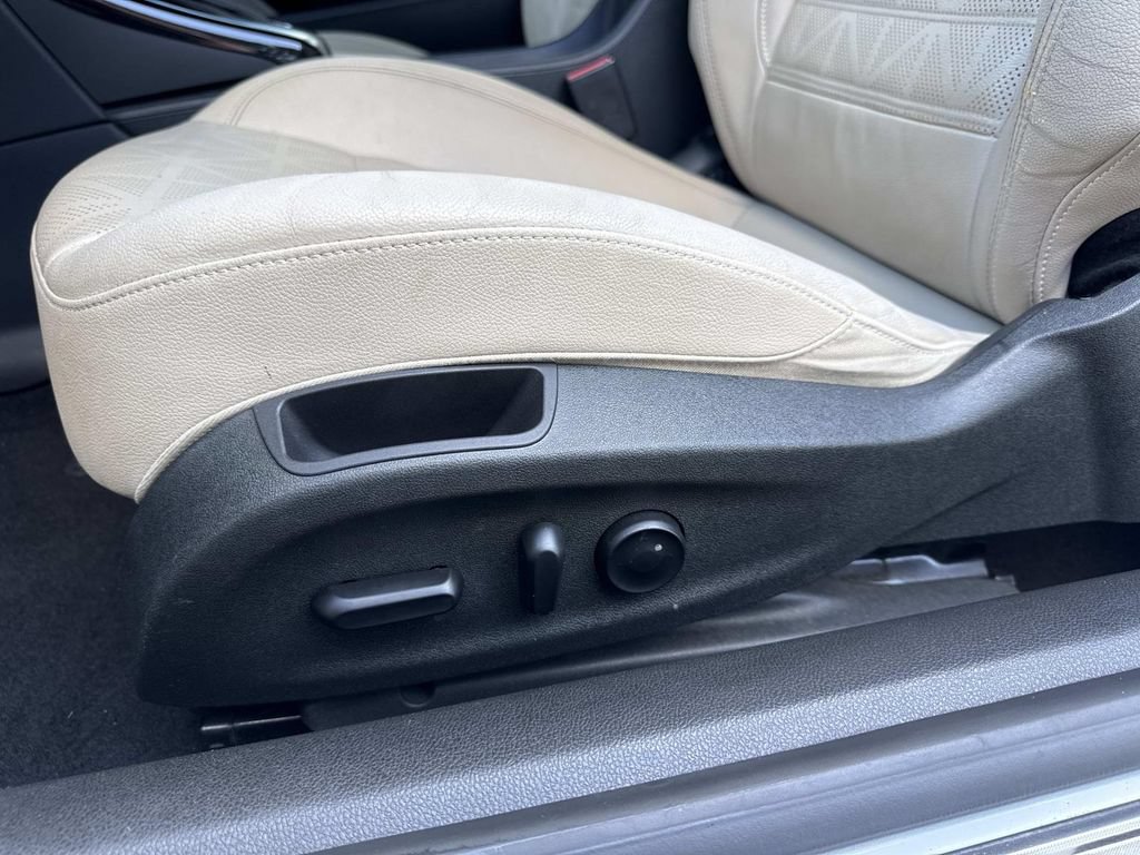 Used 2016 Buick Cascada Premium FWD image 17