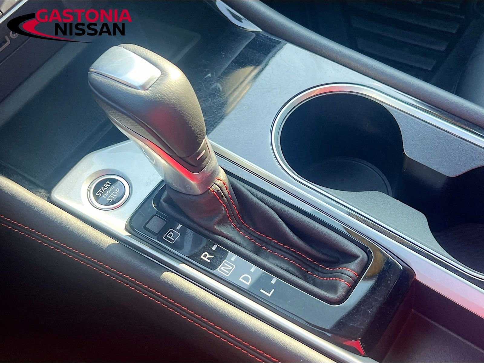 Used 2025 Nissan Altima 2.5 SR FWD image 21