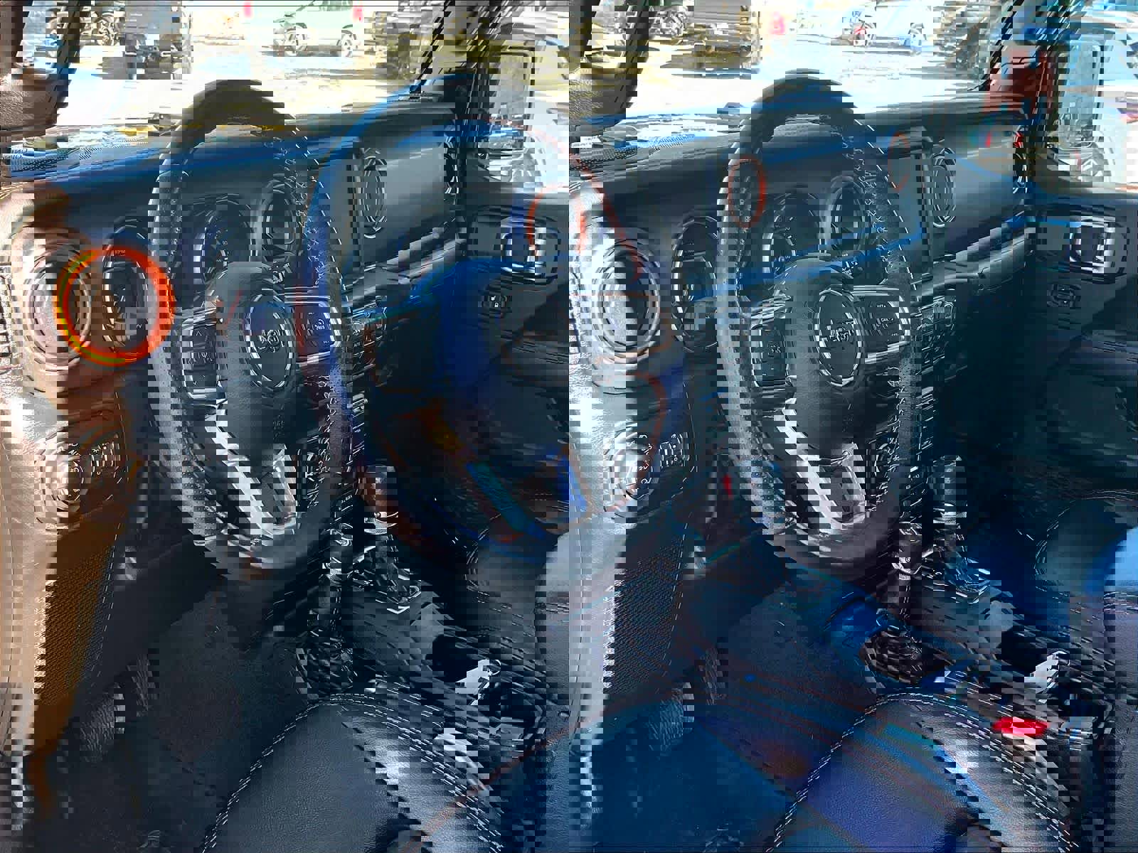 Used 2022 Jeep Gladiator Mojave w/ Cold Weather Group image 8