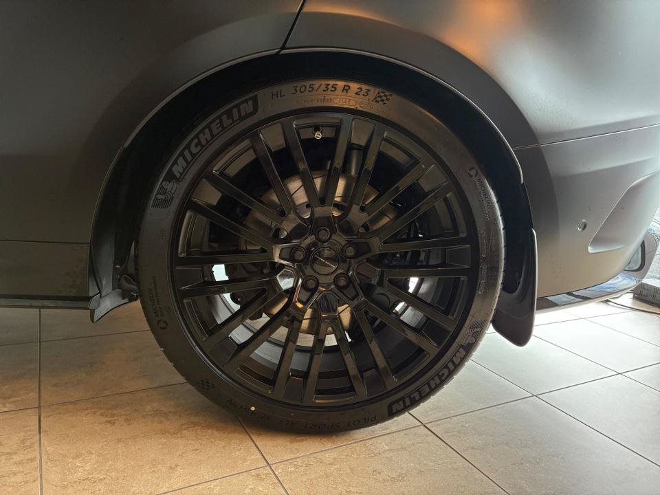 New 2026 Land Rover Range Rover Sport SV AWD/4WD image 17