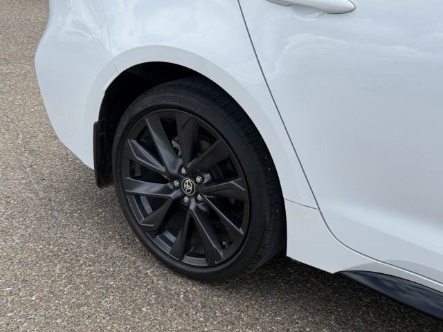 Used 2024 Toyota Corolla SE FWD image 12