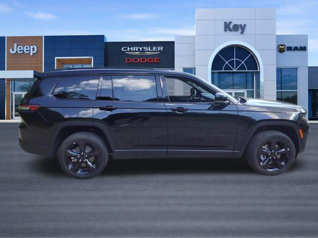 New 2024 Jeep Grand Cherokee L Altitude AWD/4WD image 10