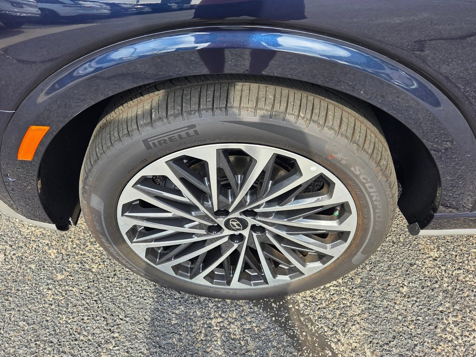 New 2026 Hyundai Palisade Calligraphy FWD image 17