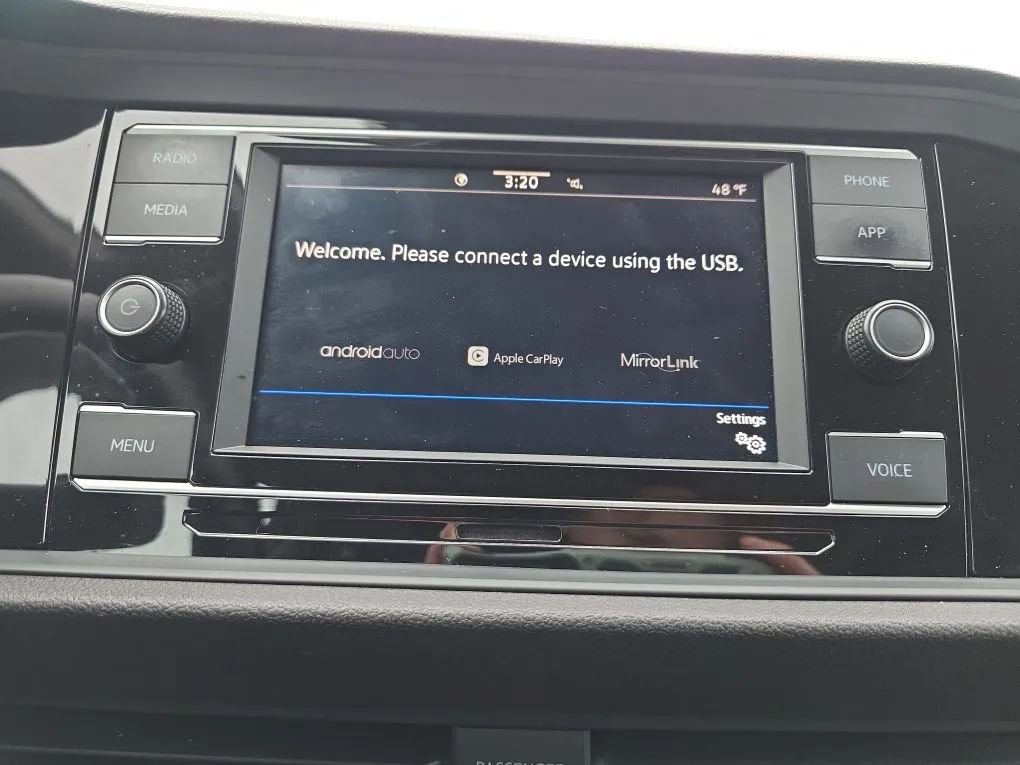 Used 2023 Volkswagen Jetta SE FWD image 27