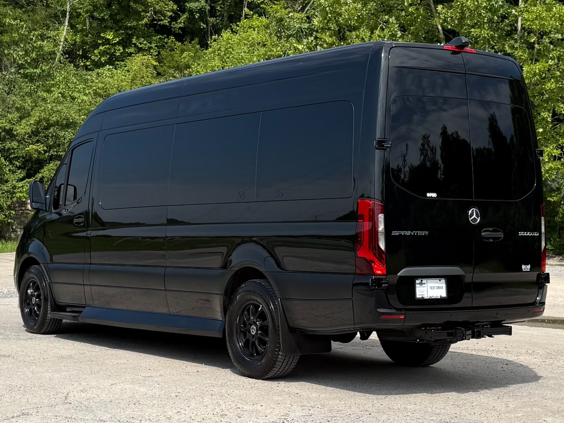 Used 2022 Mercedes-Benz Sprinter 3500 image 3
