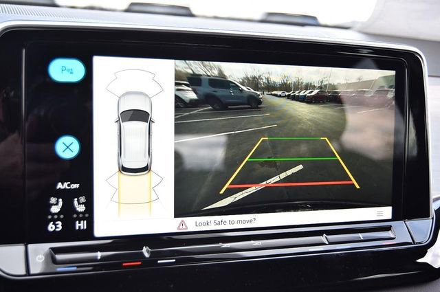 New 2026 Volkswagen Atlas Cross Sport SE image 13