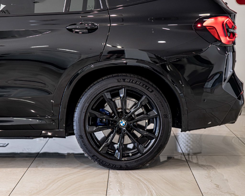 Used 2024 BMW X3 M40i w/ Parking Assistance Package AWD/4WD image 7