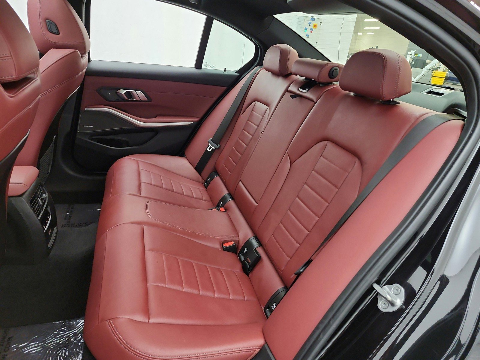 Used 2023 BMW 330i xDrive Sedan w/ M Sport Package AWD/4WD image 15