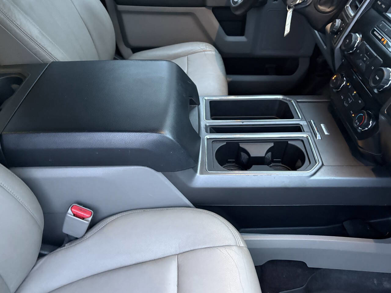 Used 2015 Ford F150 XLT w/ Equipment Group 301A Mid image 30