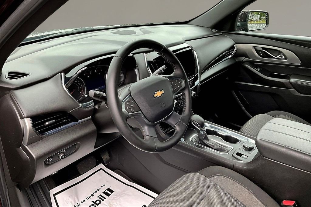 Used 2023 Chevrolet Traverse LT AWD/4WD image 14