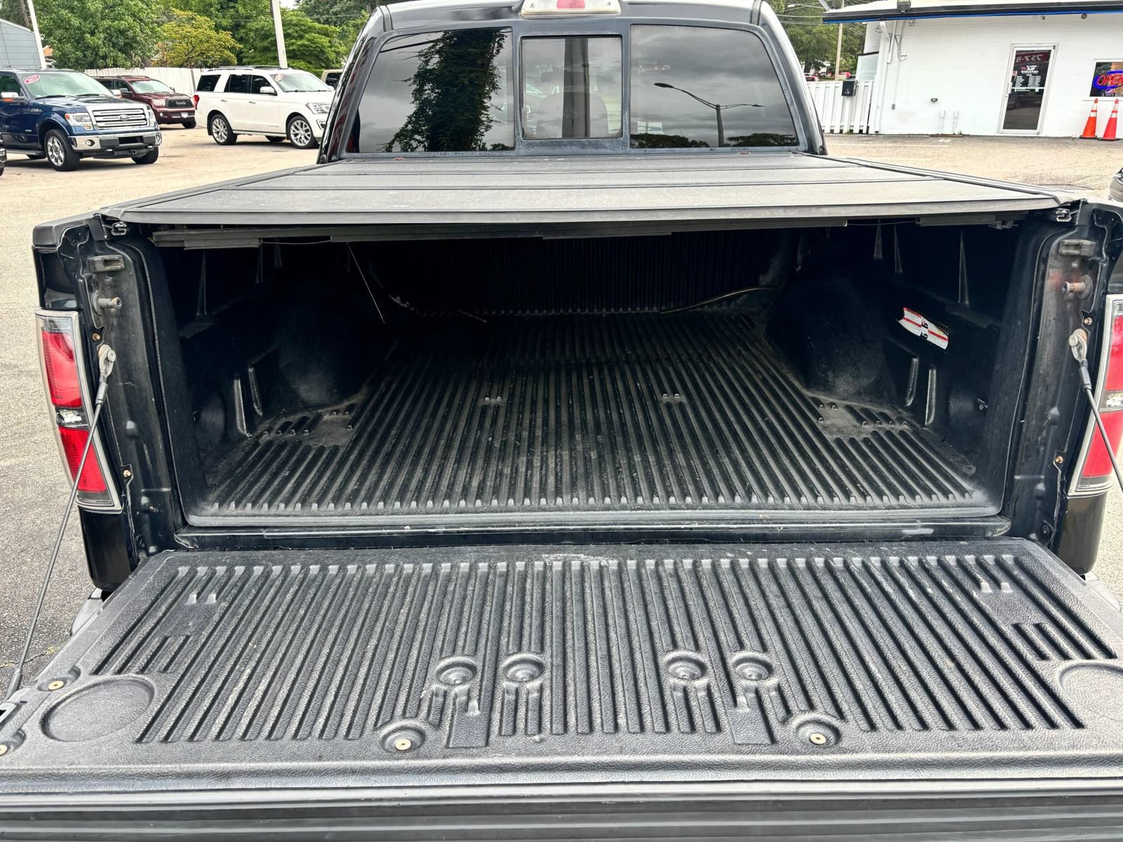 Used 2011 Ford F150 FX4 w/ FX Luxury Pkg AWD/4WD image 5