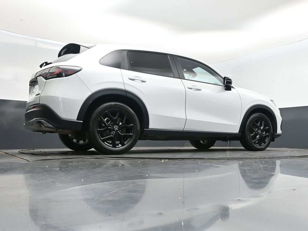 Used 2024 Honda HR-V Sport image 42
