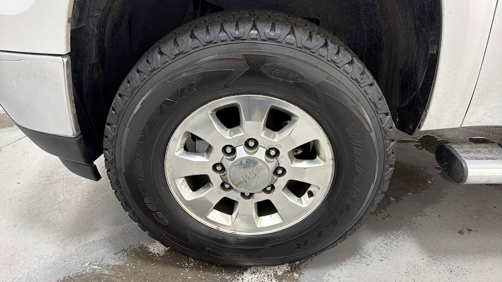 Used 2014 GMC Sierra 3500 SLT image 10