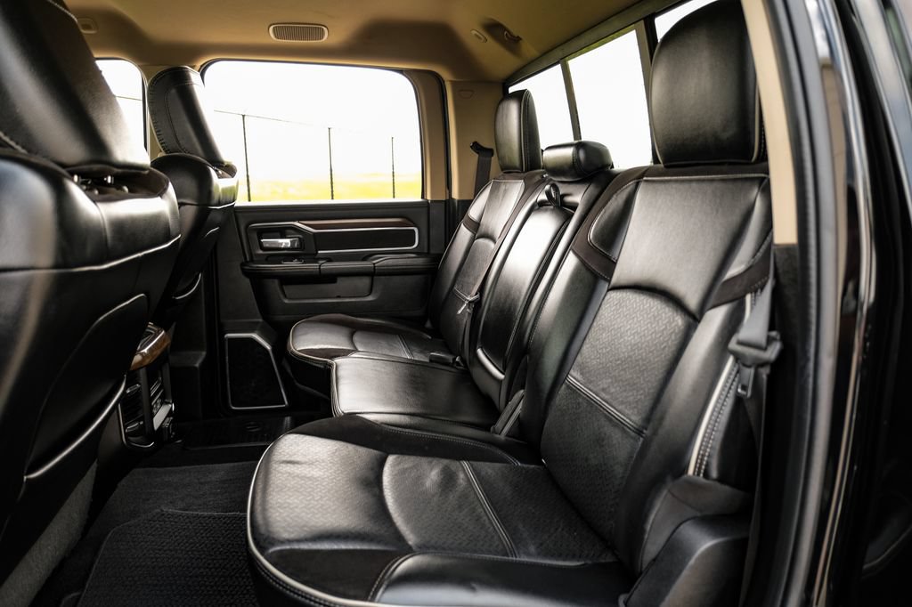 Used 2022 RAM 3500 Laramie AWD/4WD image 47