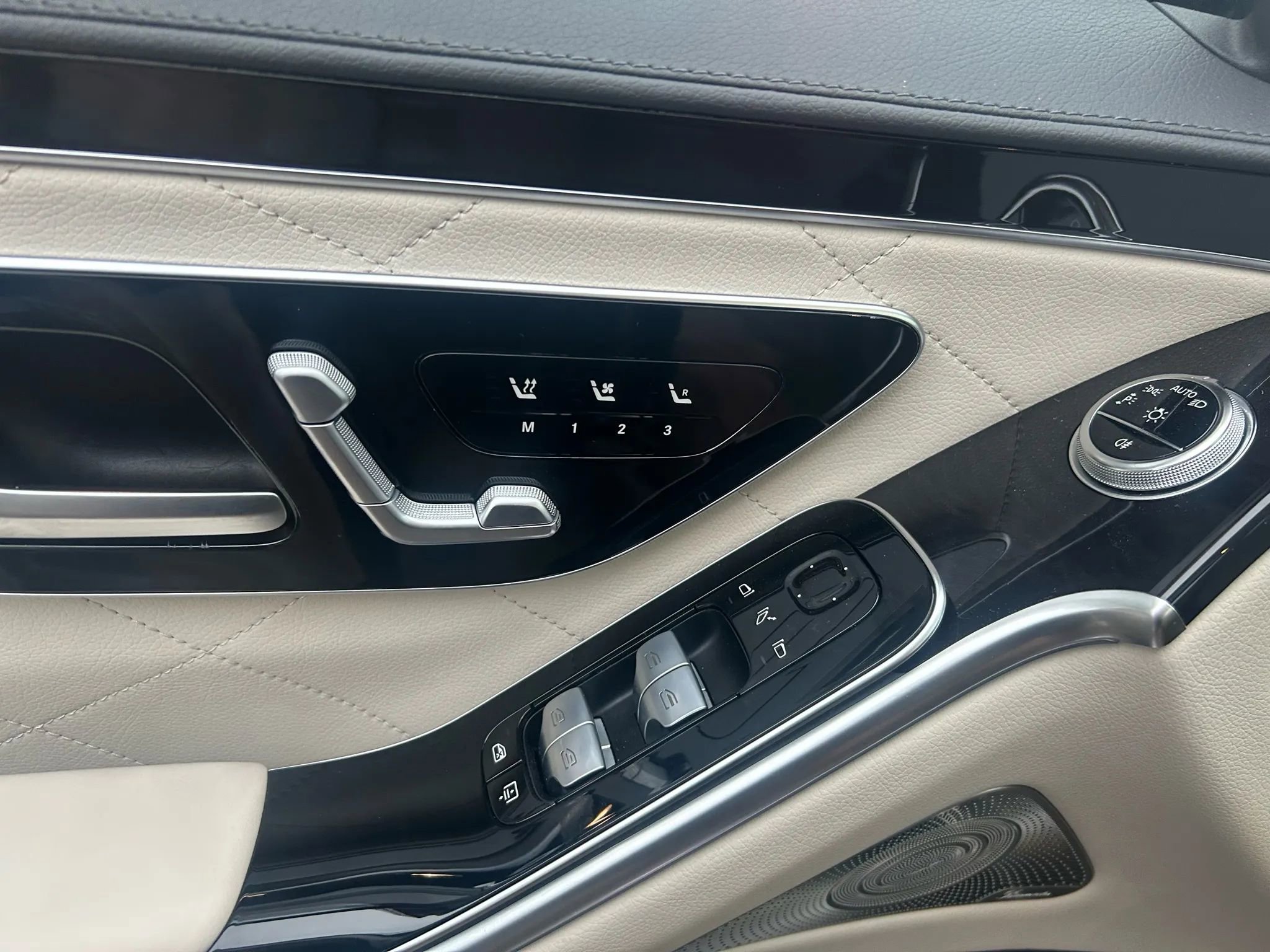 Used 2023 Mercedes-Benz S 580 4MATIC Sedan image 14