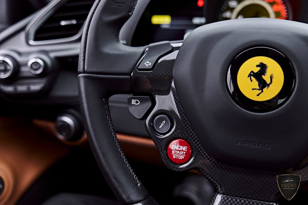 Used 2018 Ferrari 488 GTB RWD image 60