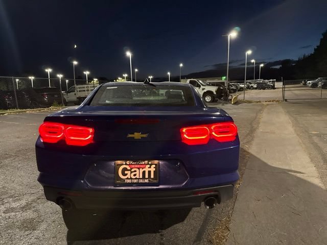 Used 2020 Chevrolet Camaro LT RWD image 8