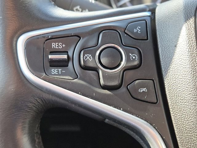 Used 2015 Buick Regal image 12