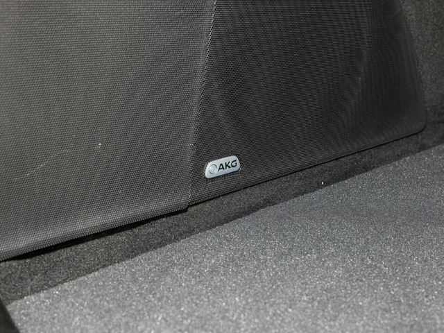 Used 2023 Cadillac Escalade ESV Premium Luxury image 63