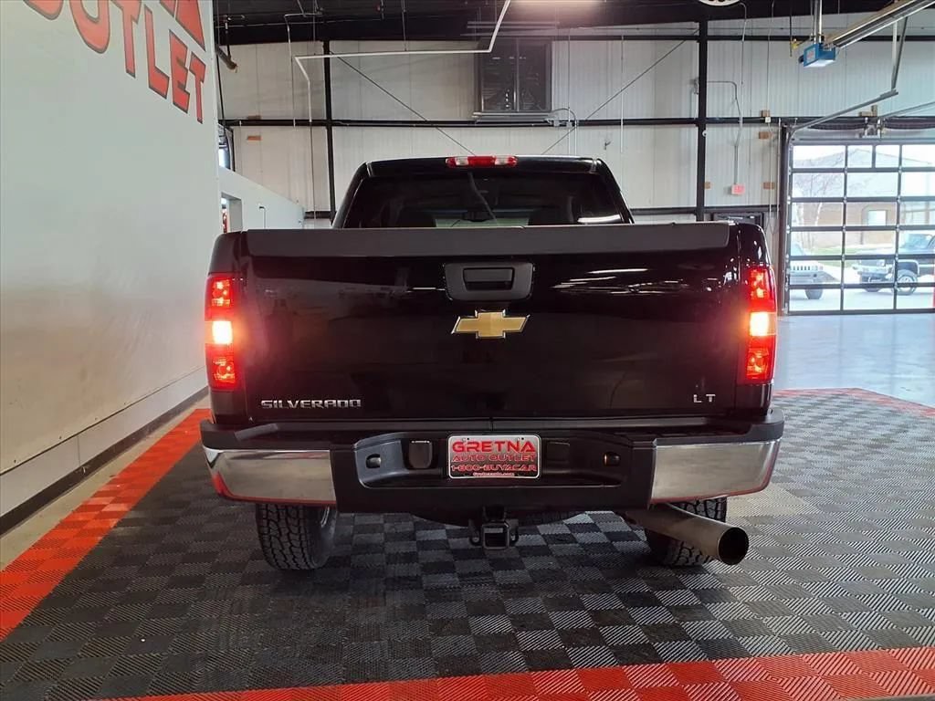 Used 2007 Chevrolet Silverado 2500 LT w/ 1LT Convenience Package AWD/4WD image 5