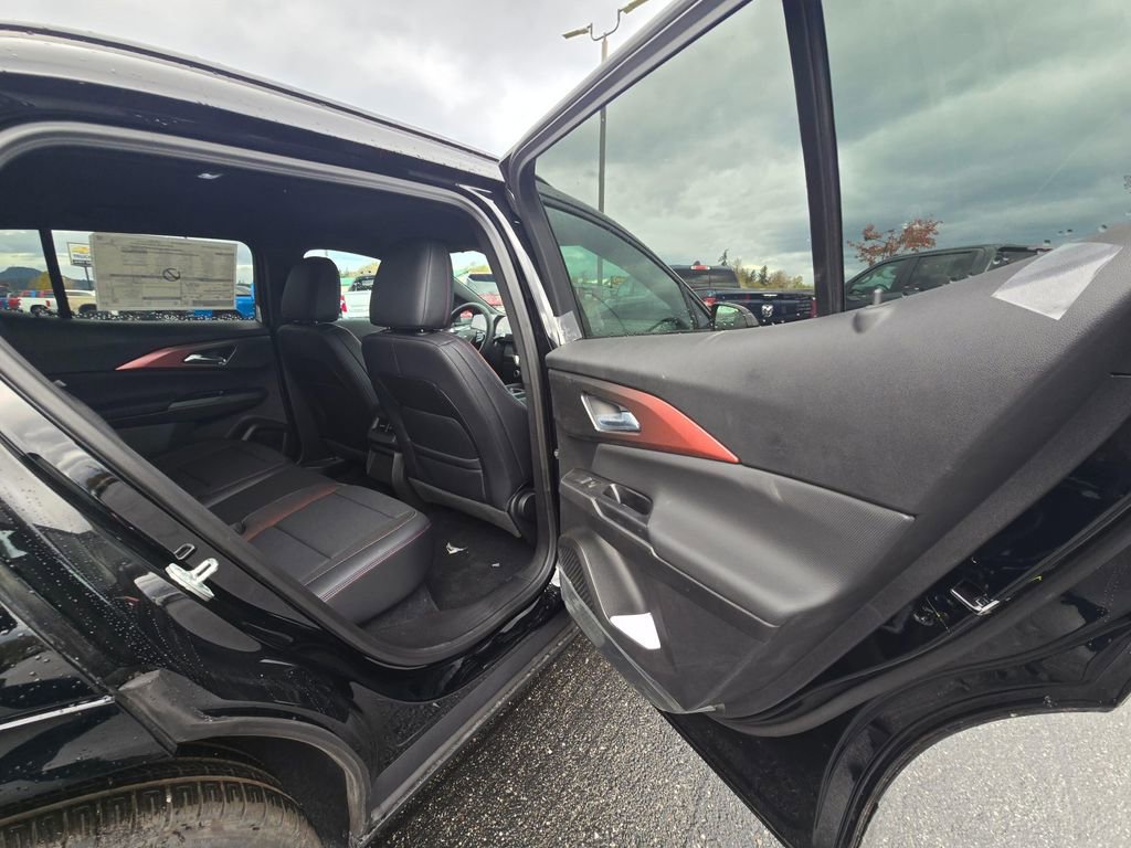 New 2026 Chevrolet Equinox EV RS image 13