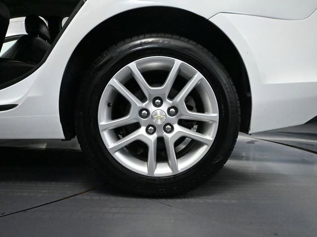 Used 2016 Chevrolet Malibu LT w/ Power Convenience Package FWD image 12