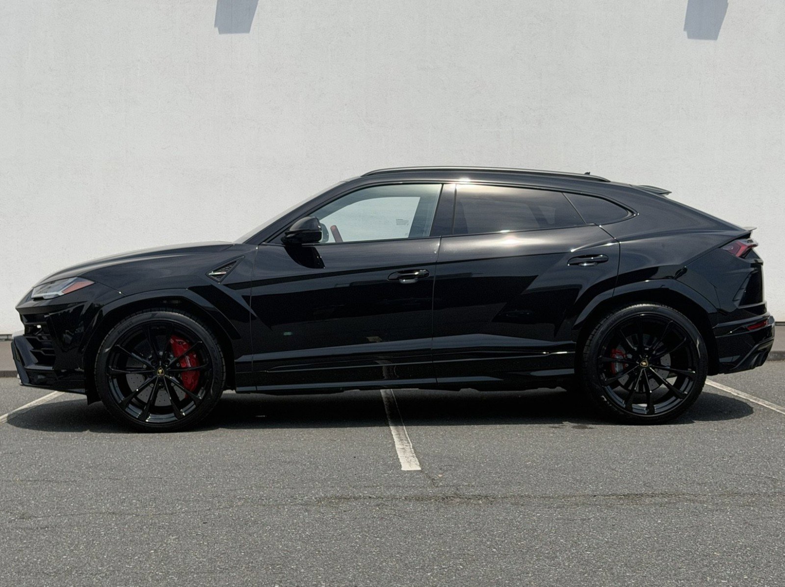Used 2021 Lamborghini Urus AWD/4WD image 4