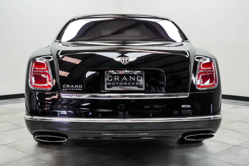 Used 2018 Bentley Mulsanne RWD image 9