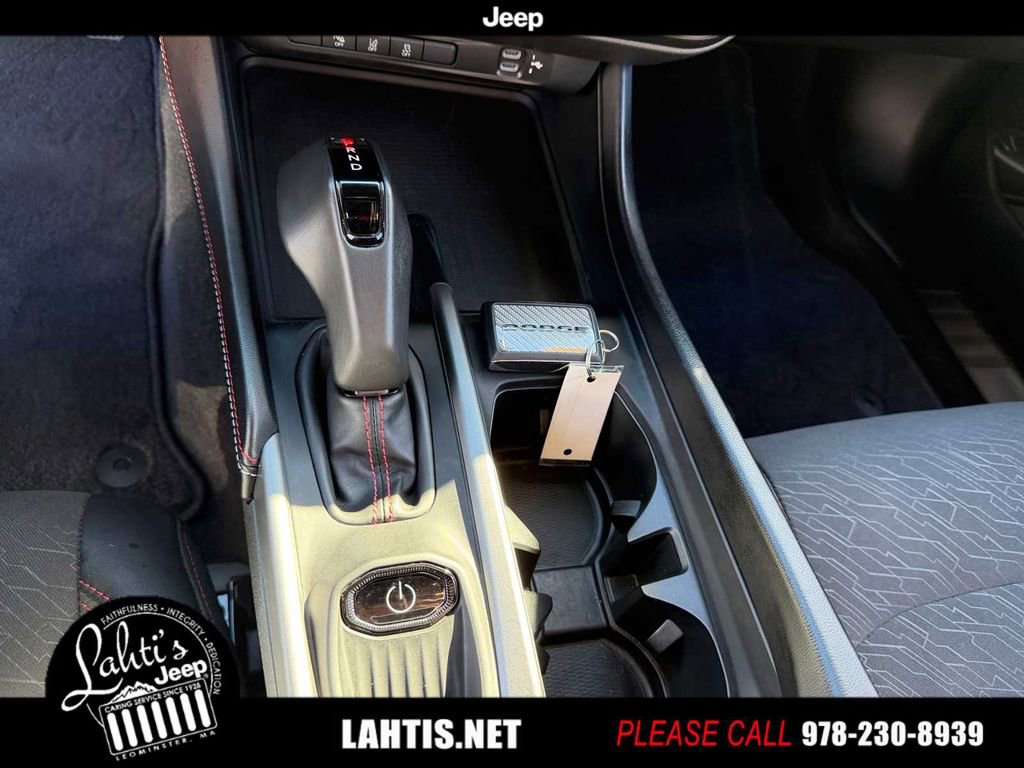 Used 2025 Dodge Charger R/T w/ Quick Order Package 25M R/T image 13