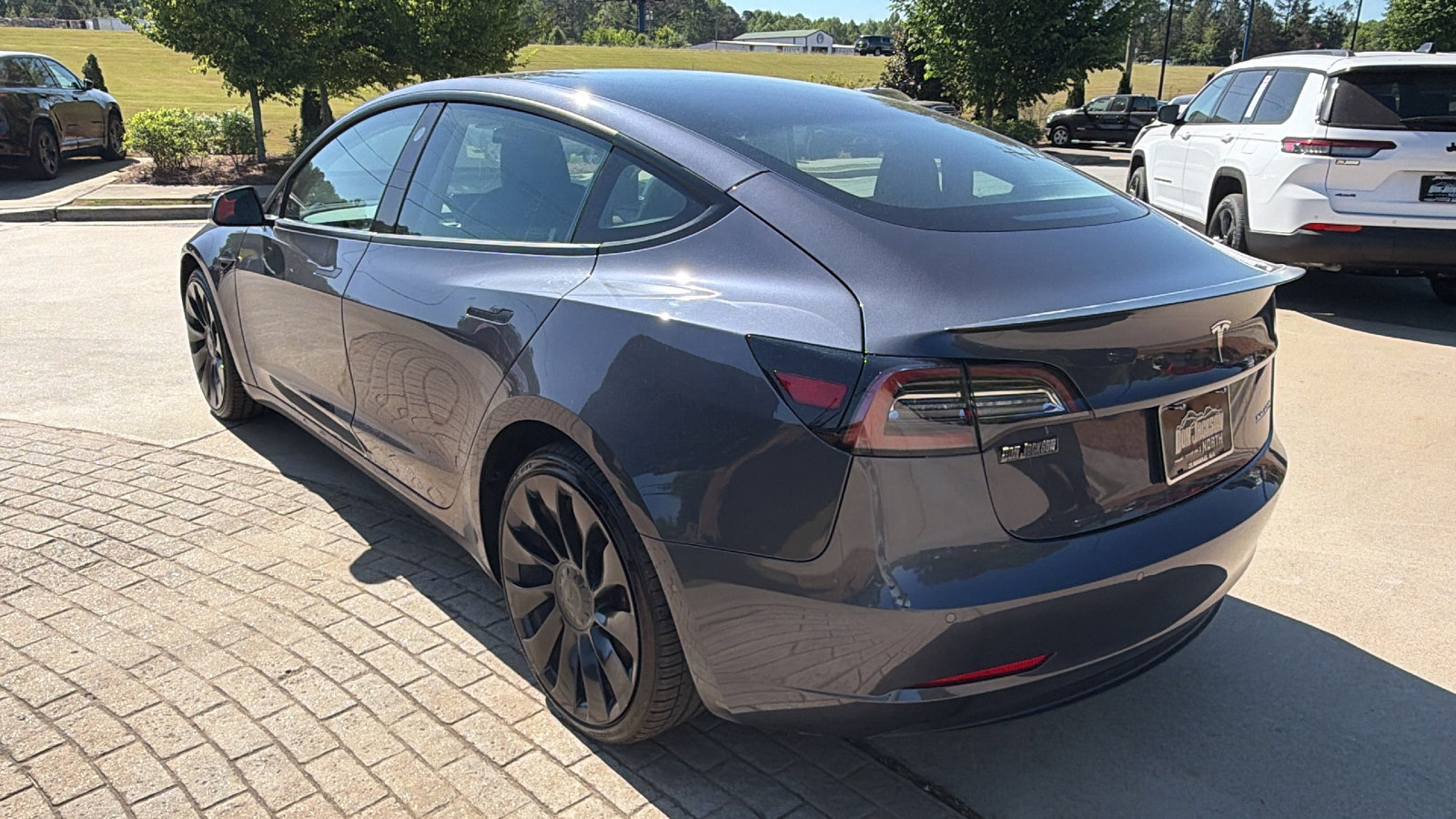Used 2022 Tesla Model 3 Performance AWD/4WD image 10