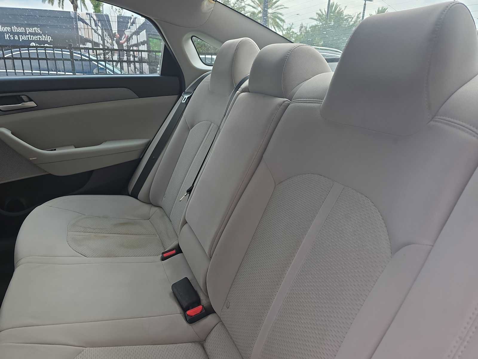 Used 2018 Hyundai Sonata SE FWD image 11