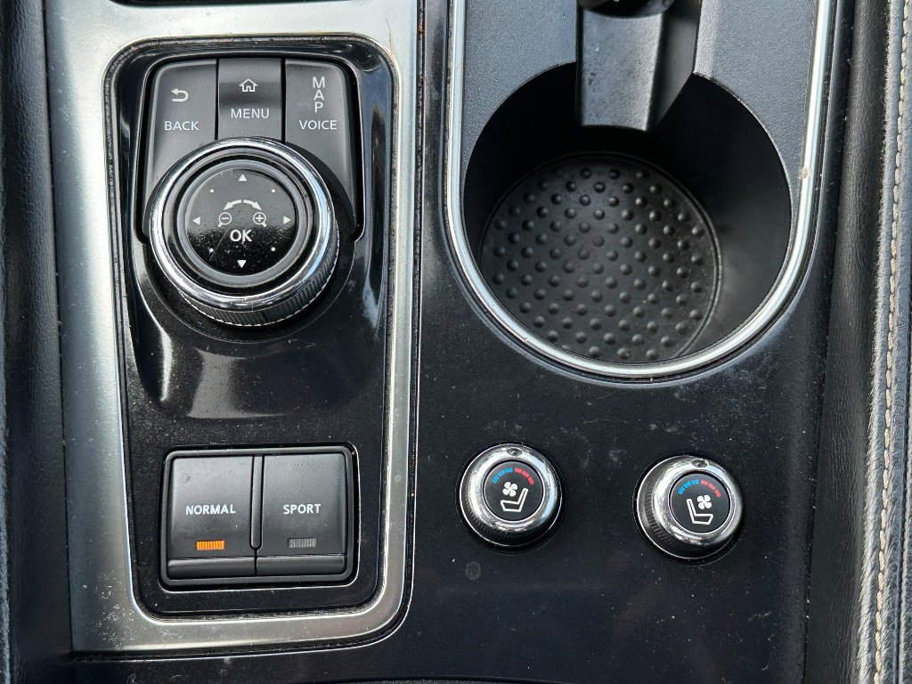 Used 2018 Nissan Maxima Platinum w/ Interior Lighting Package image 34