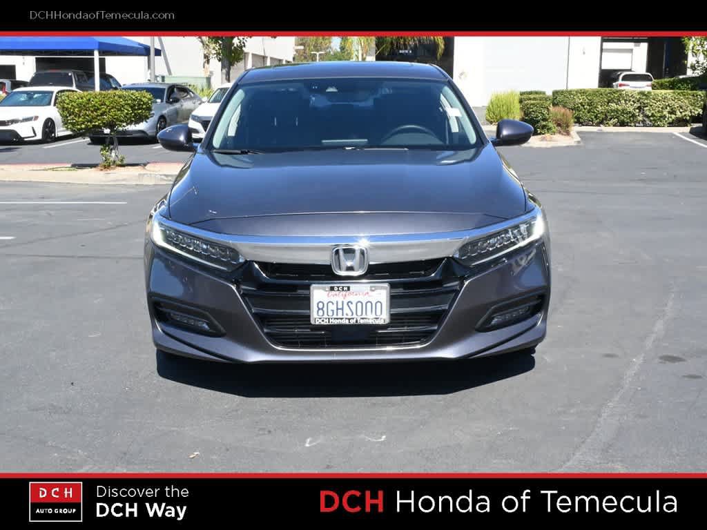 Used 2018 Honda Accord Touring image 2