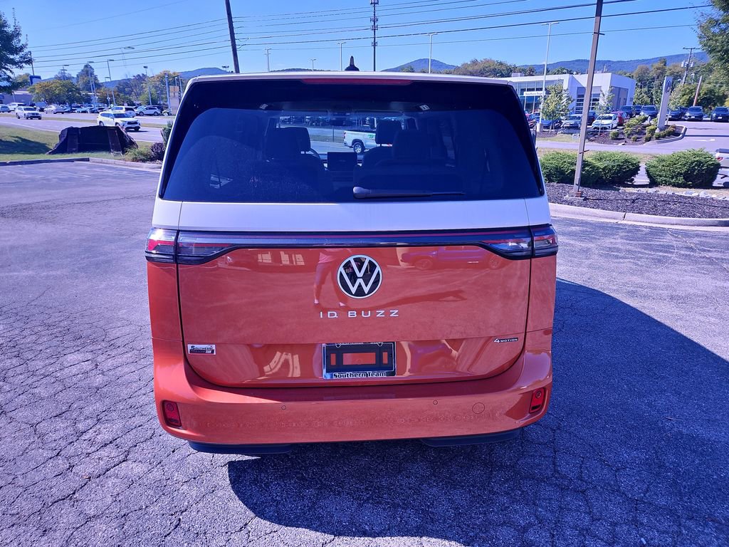 New 2025 Volkswagen ID. Buzz Pro S Plus AWD/4WD image 4