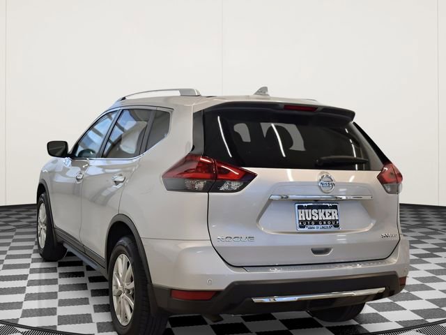 Used 2020 Nissan Rogue SV image 10