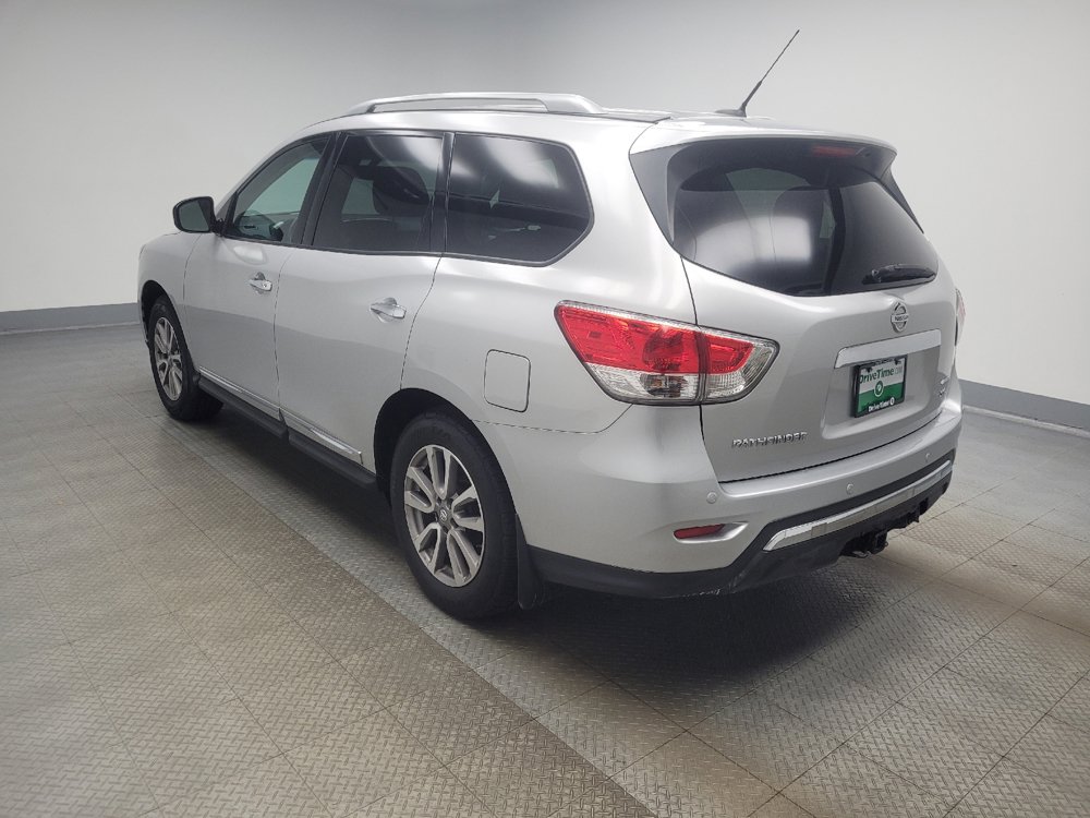 Used 2015 Nissan Pathfinder SL w/ Trailer Tow Package AWD/4WD image 5