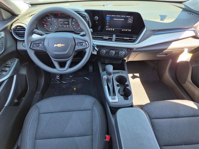 New 2026 Chevrolet Trax LS w/ LS Convenience Package FWD image 14