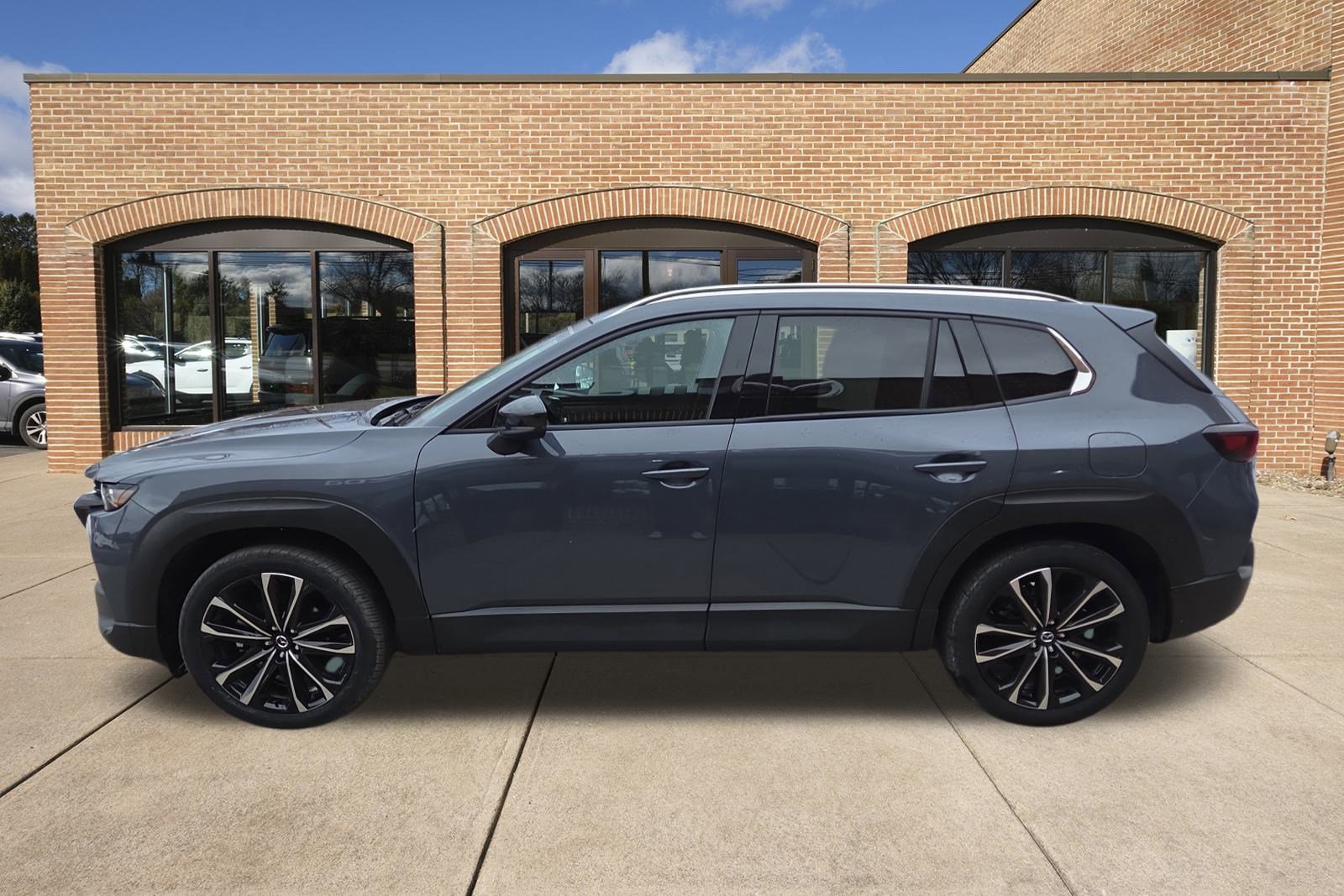 Certified 2025 MAZDA CX-50 AWD 2.5 S w/ Premium Plus Pkg image 7