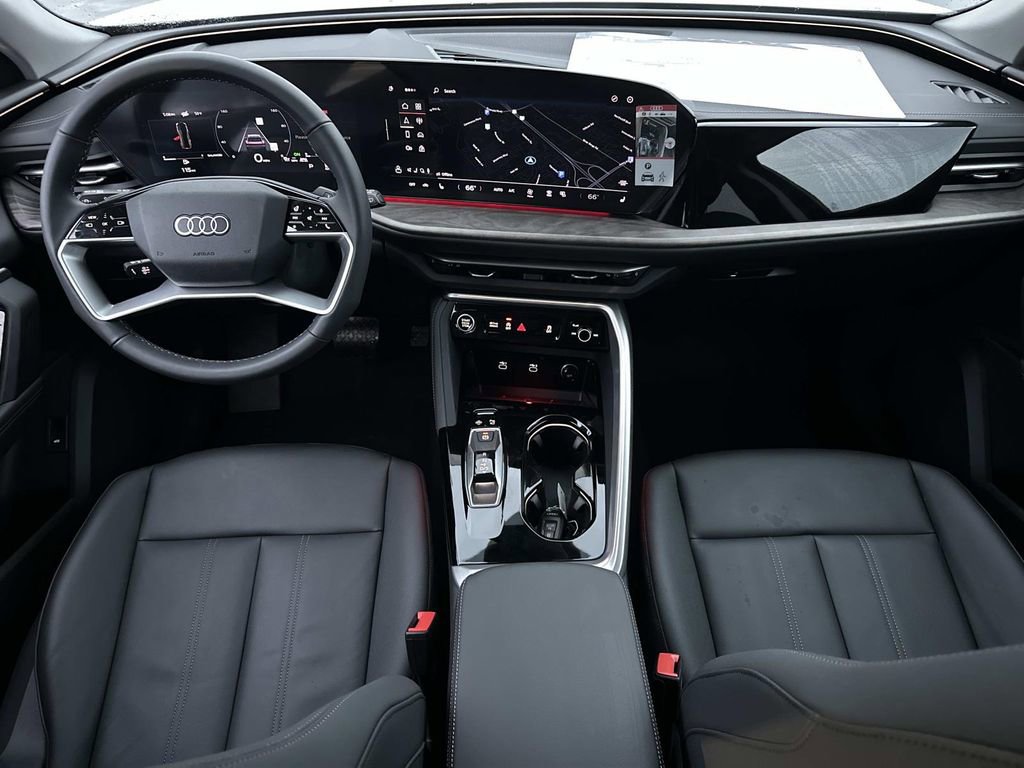 New 2025 Audi Q5 Premium image 26
