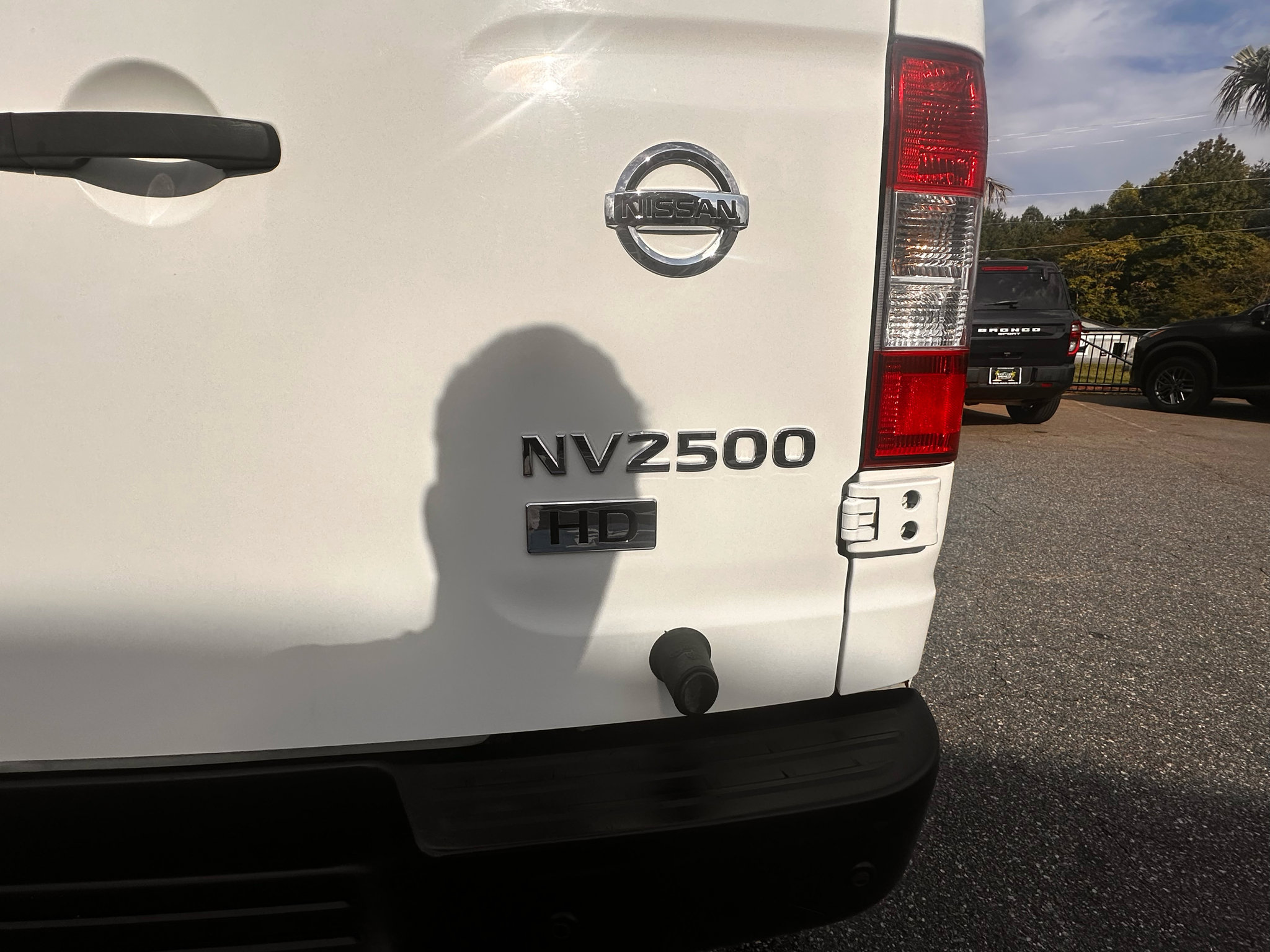 Used 2015 Nissan NV 2500 SV image 27