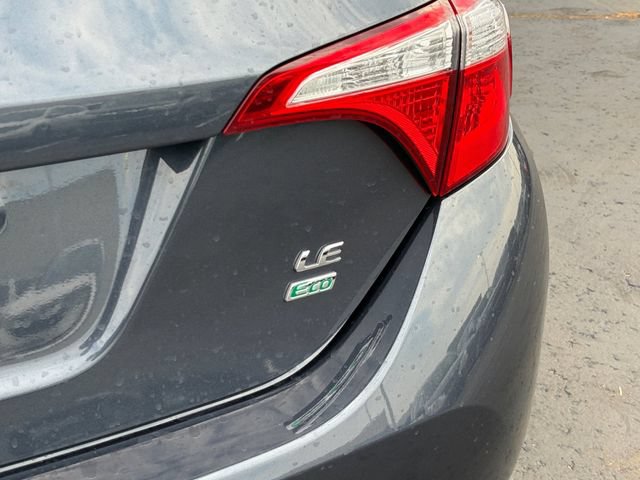 Used 2015 Toyota Corolla LE FWD image 24