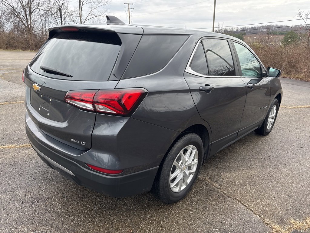 Used 2022 Chevrolet Equinox LT image 3