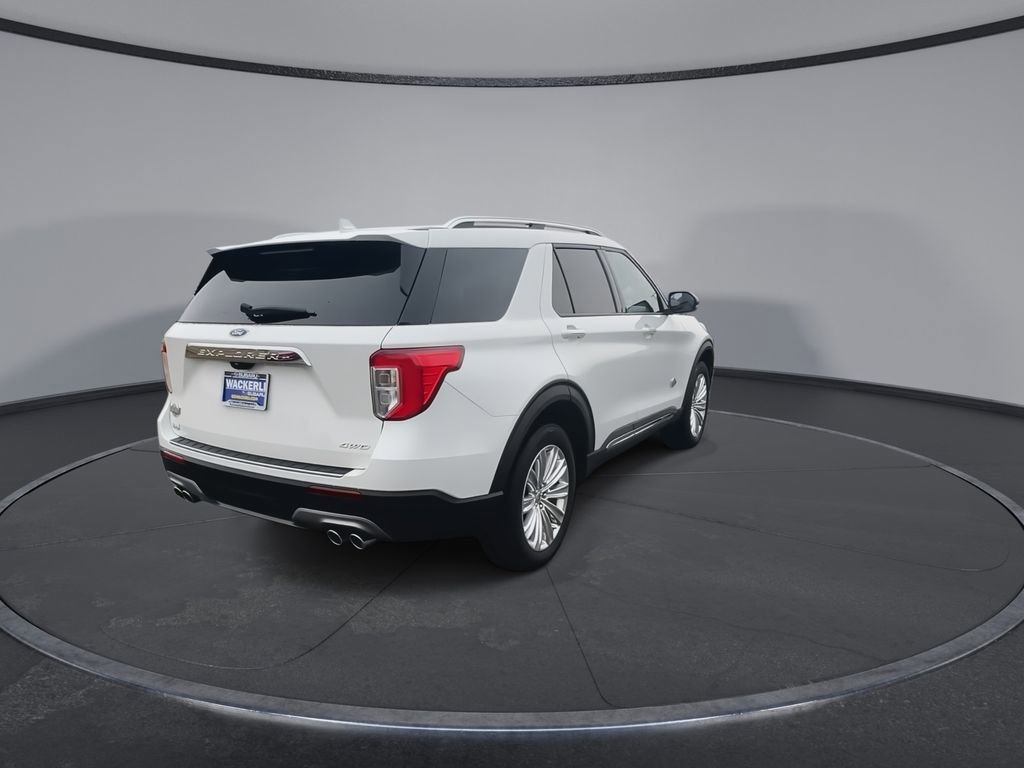 Used 2023 Ford Explorer King Ranch w/ Technology Package image 8