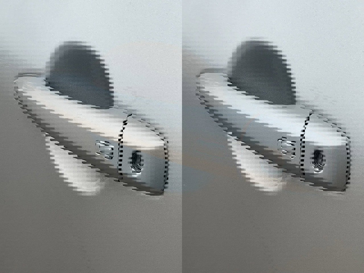 Used 2025 Nissan Rogue SV image 10