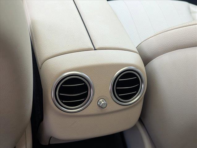Used 2023 Mercedes-Benz E 350 4MATIC Sedan image 15