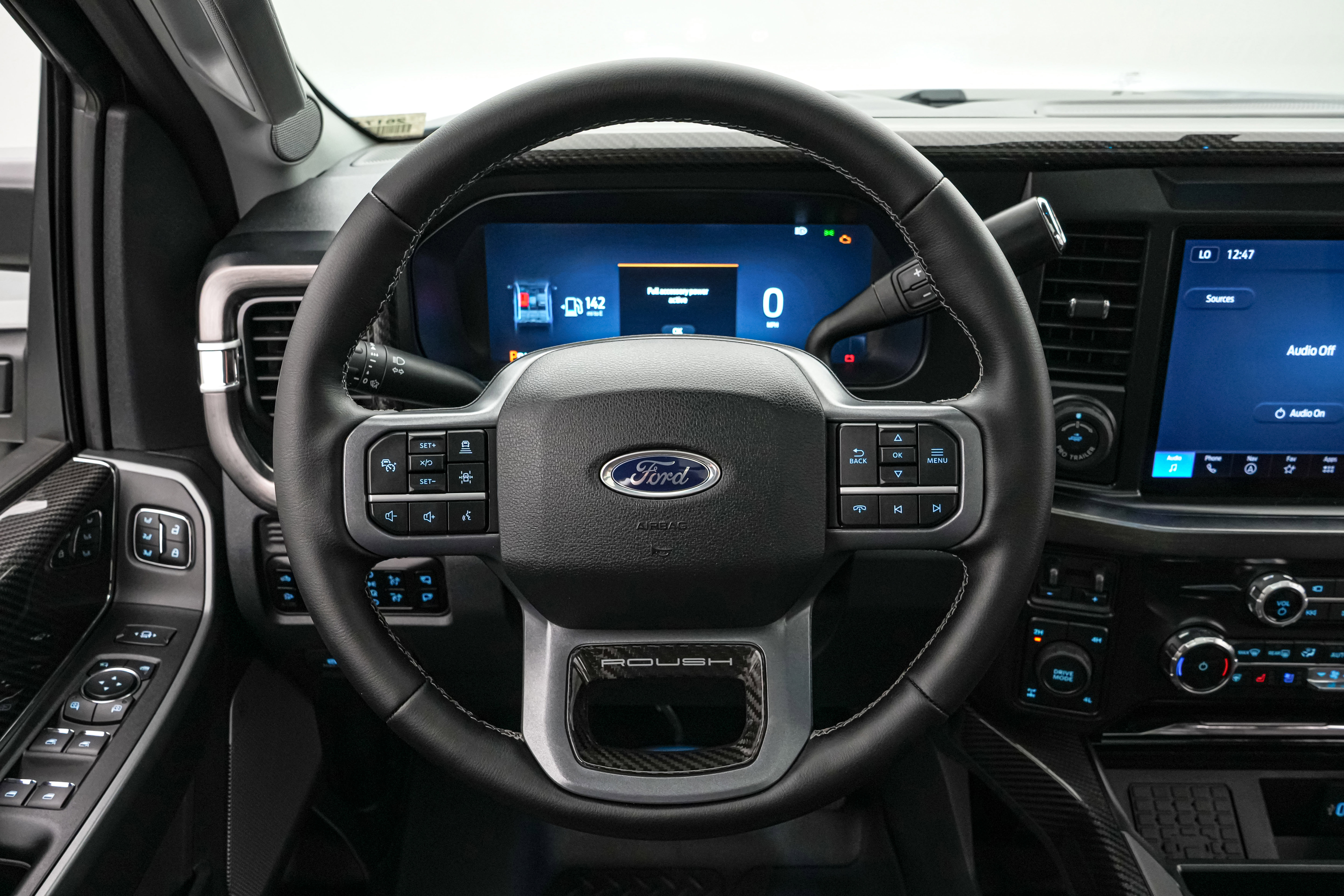 New 2026 Ford F250 Lariat w/ Black Appearance Package image 26