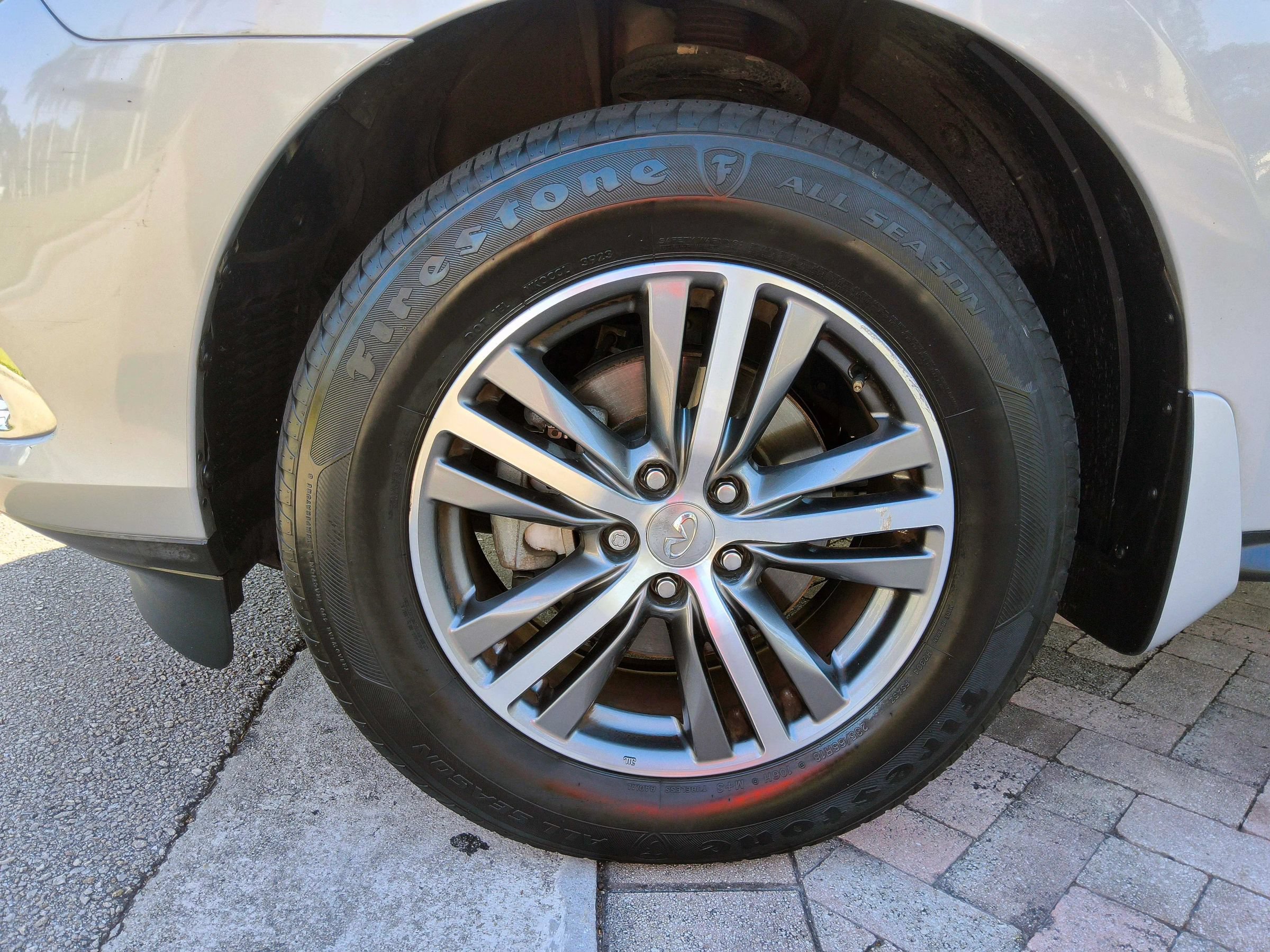 Used 2020 INFINITI QX60 Luxe FWD image 49