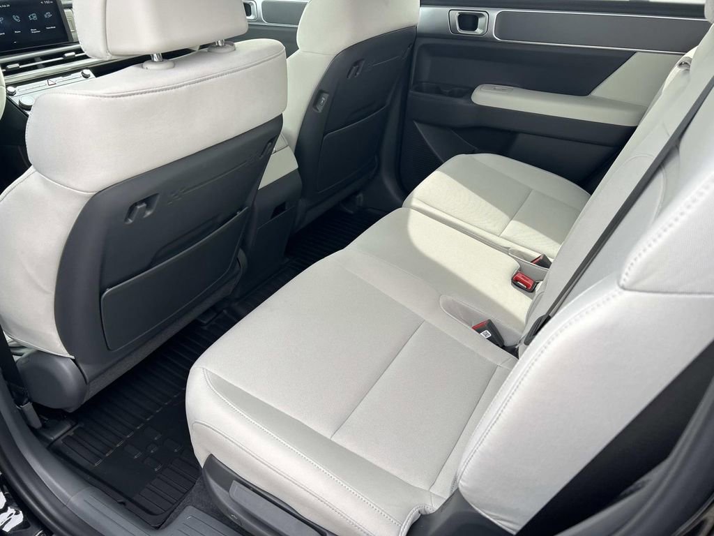 New 2026 Hyundai Santa Fe SE image 19