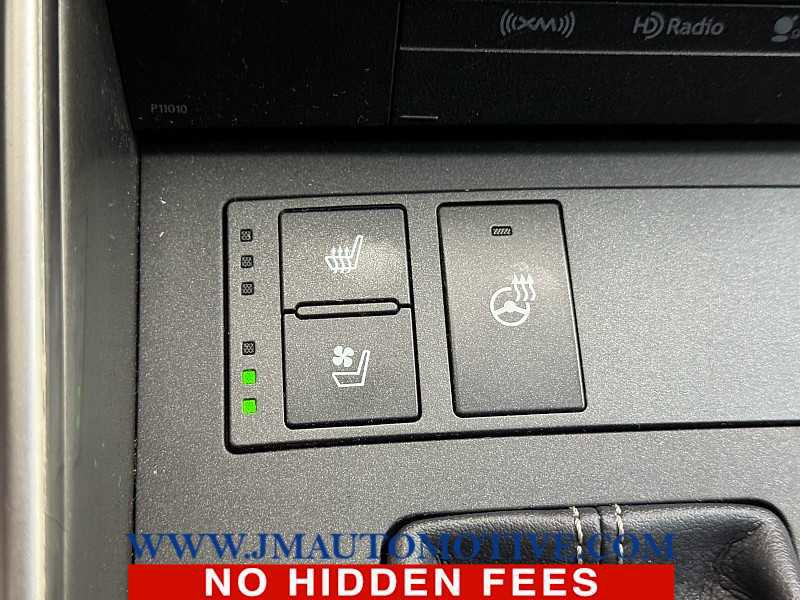 Used 2016 Lexus IS 300 AWD w/ F Sport Package image 29